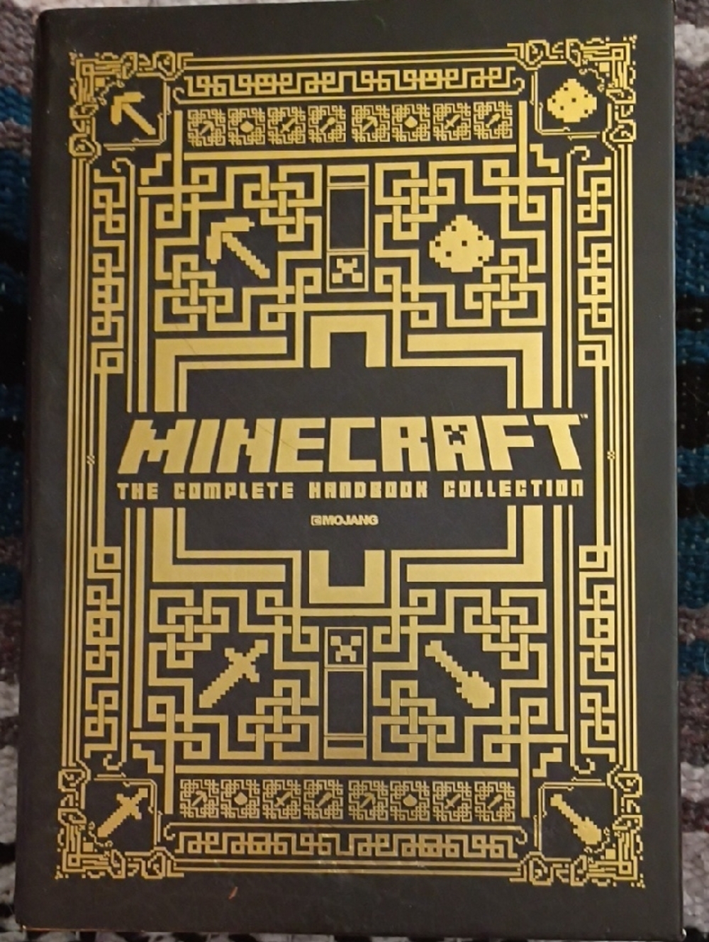 Minecraft:The Complete Handbook Collection